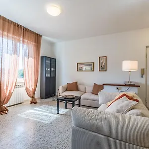 https://sunshine-house-lerici.hotelitalianriviera.com